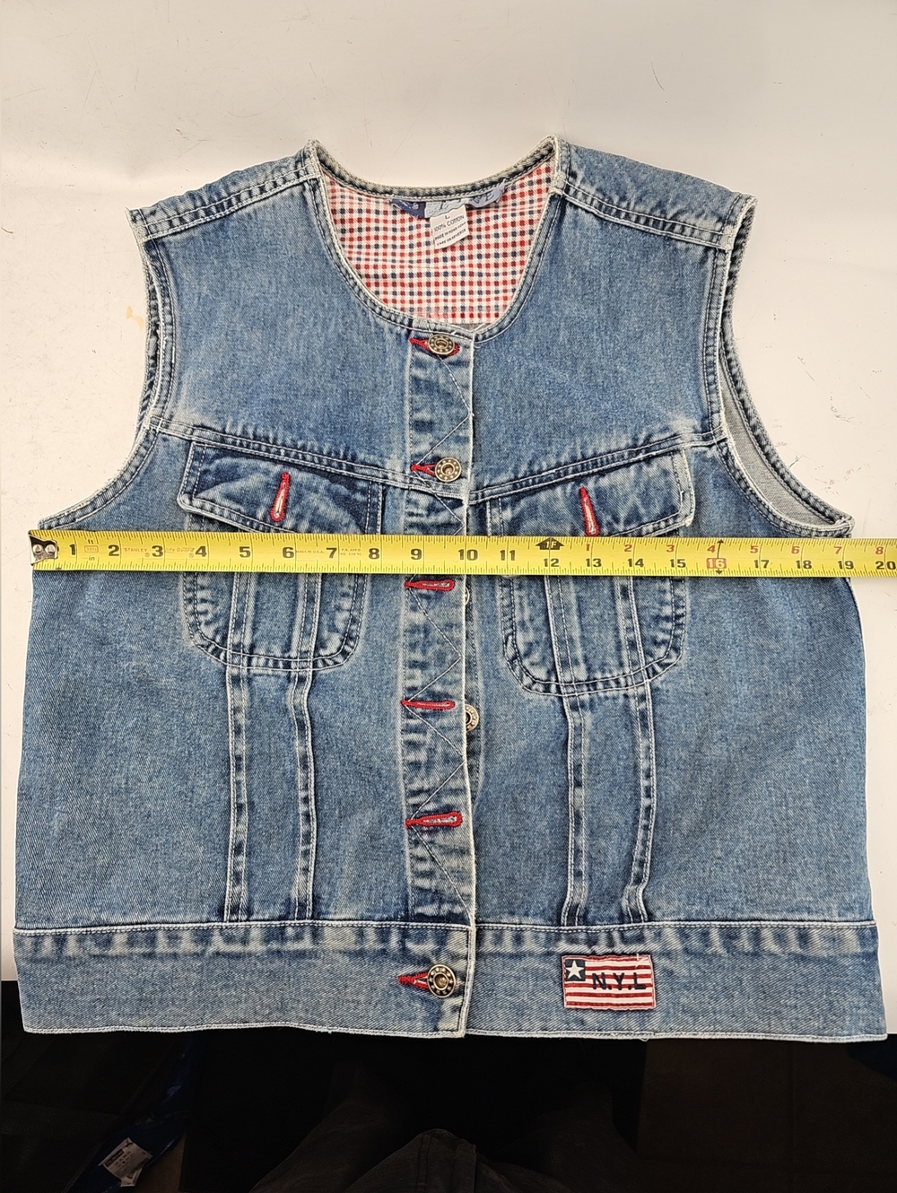 Vintage-Inspired Sleeveless Jean Jacket - Light Blue Denim - Picture 7 of 7